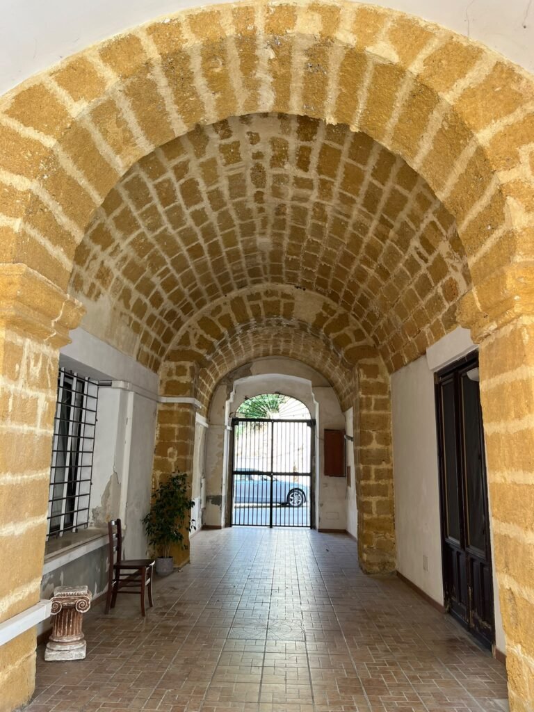 Entrata Studio Legale Caracci